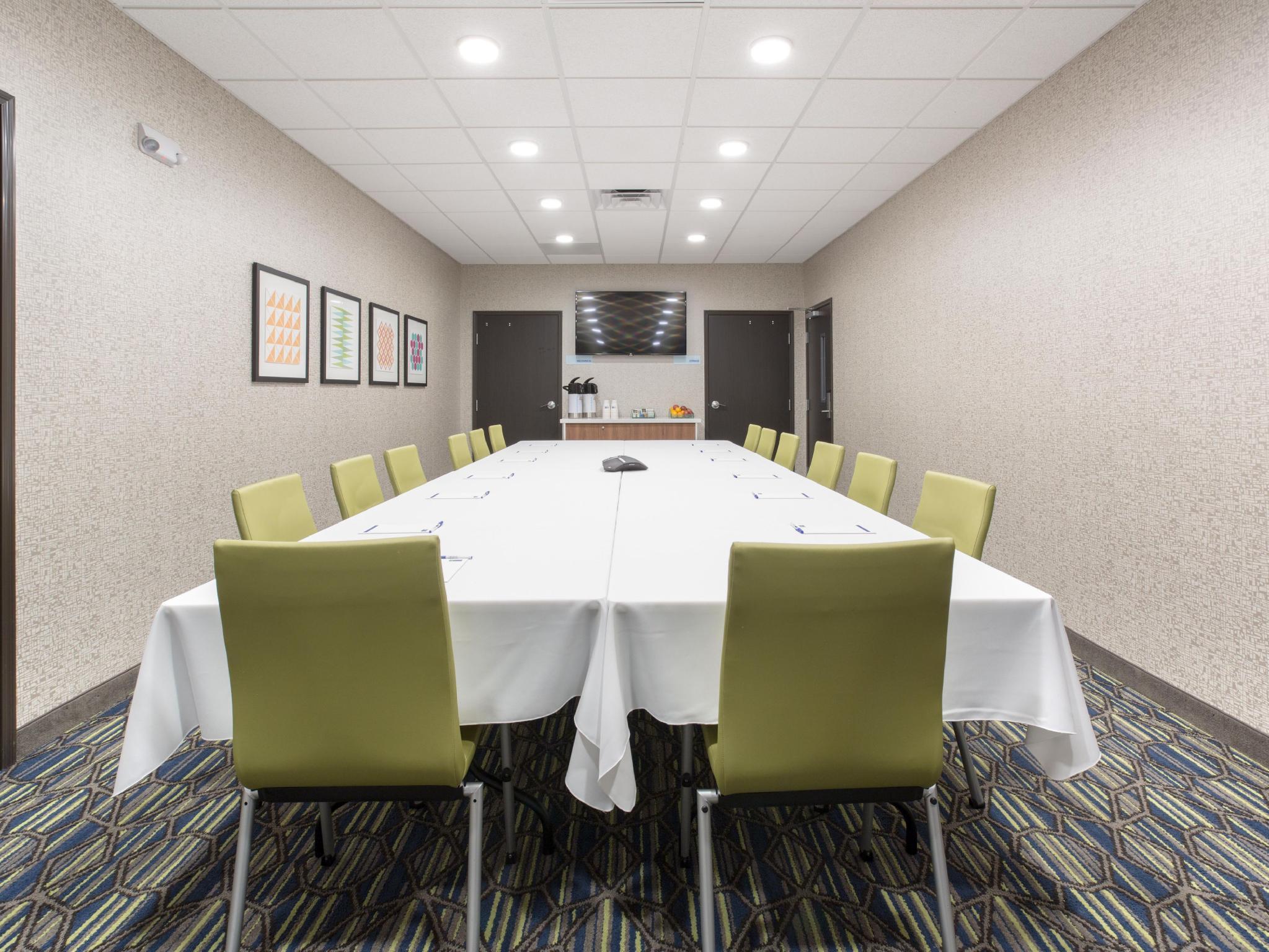 Holiday Inn Express & Suites Lincoln I - 80 By Ihg Kültér fotó
